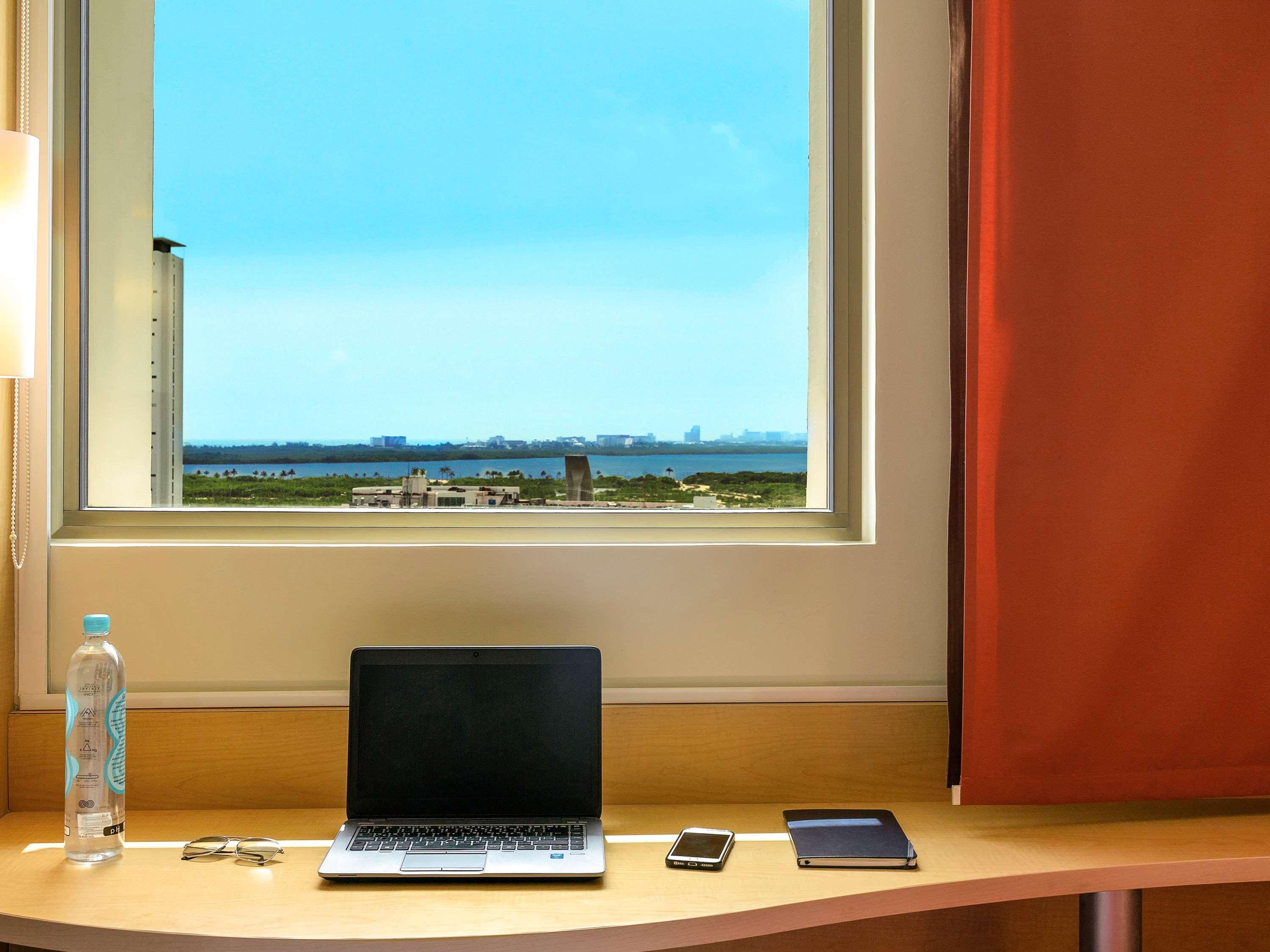 Ibis Cancun Centro מראה חיצוני תמונה