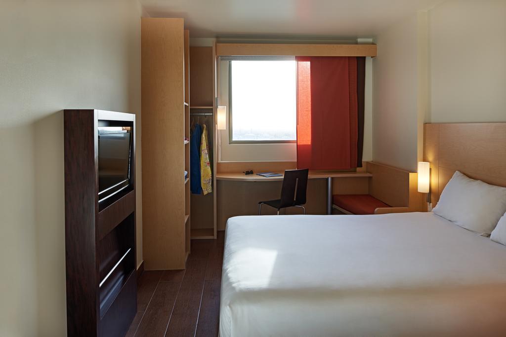 Ibis Cancun Centro מראה חיצוני תמונה