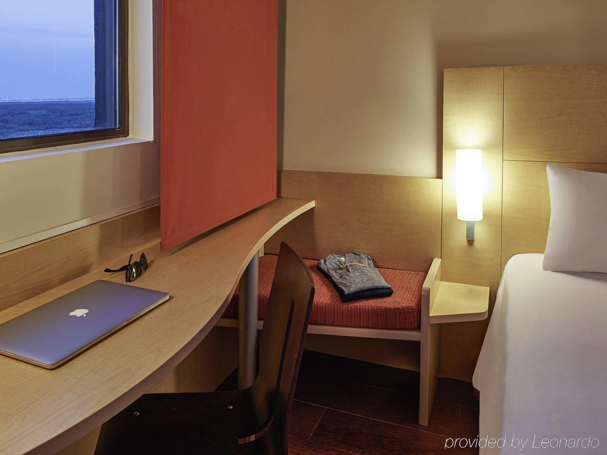 Ibis Cancun Centro מראה חיצוני תמונה